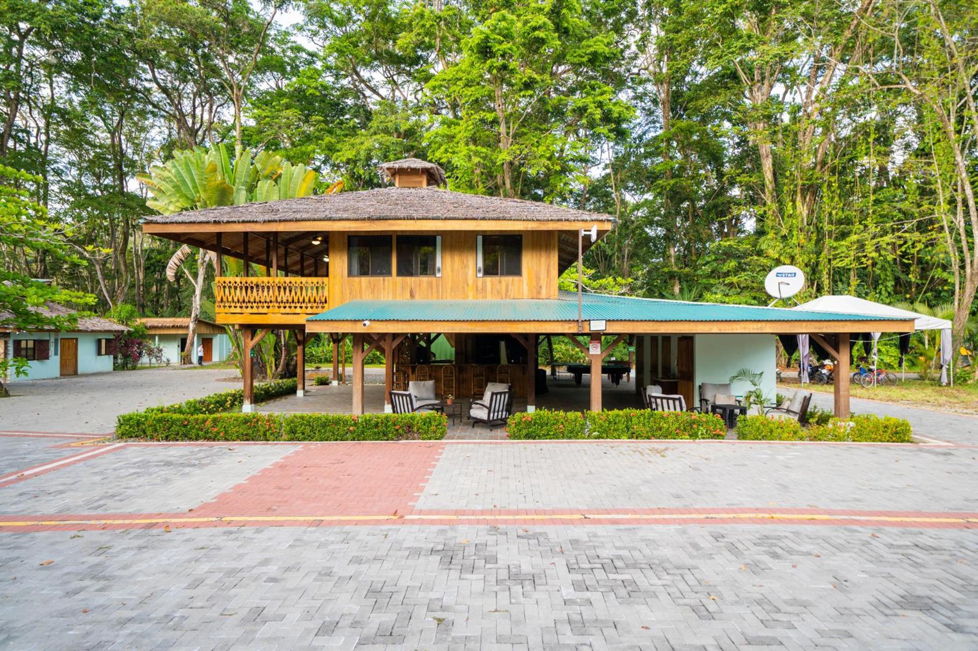 Bungalows Punta Uva Exterior photo